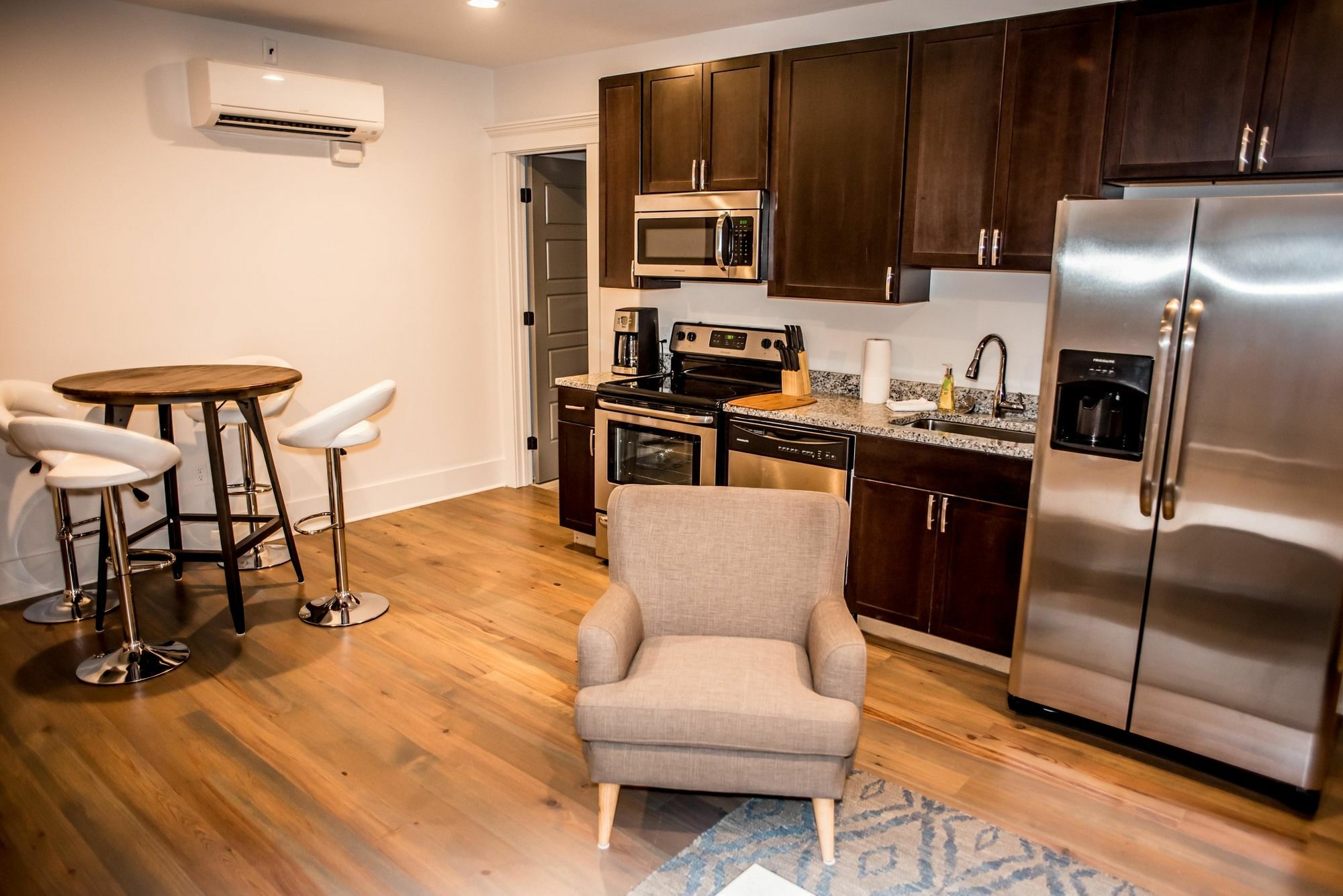 493 King Two Bedroom Suites Charleston Buitenkant foto
